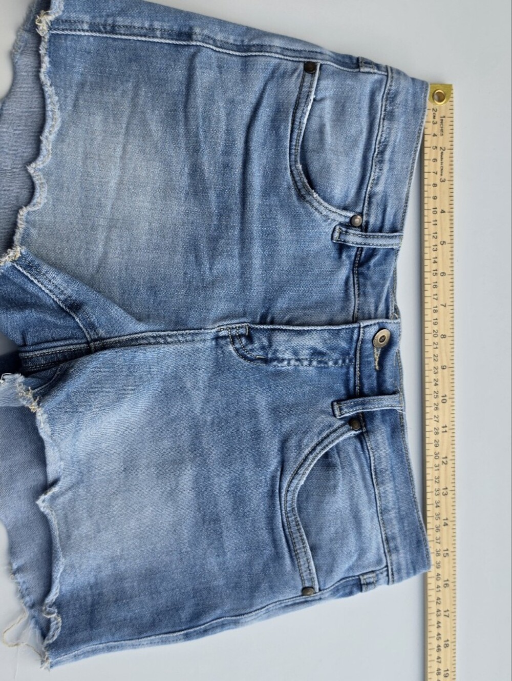 Carve Designs Organic Cotton Denim Shorts Women's Size 6 Light Wash - Picture 7 of 8